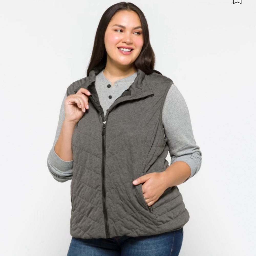 Bagatelle Owla Quilted Vest, Gray, Size 1X